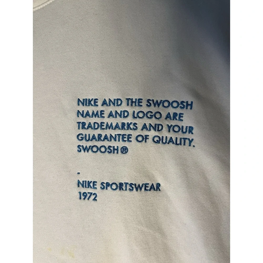 Nike Swoosh Pullover Sweatshirt Men's Size Xl White Crew Long Sleeve DJ0465-100
